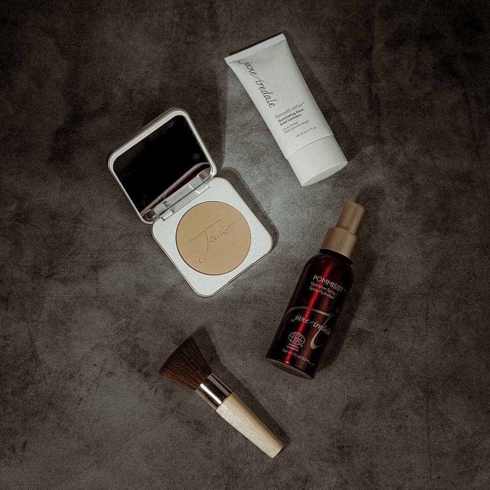 Why Switch to Jane Iredale Skincare Makeup