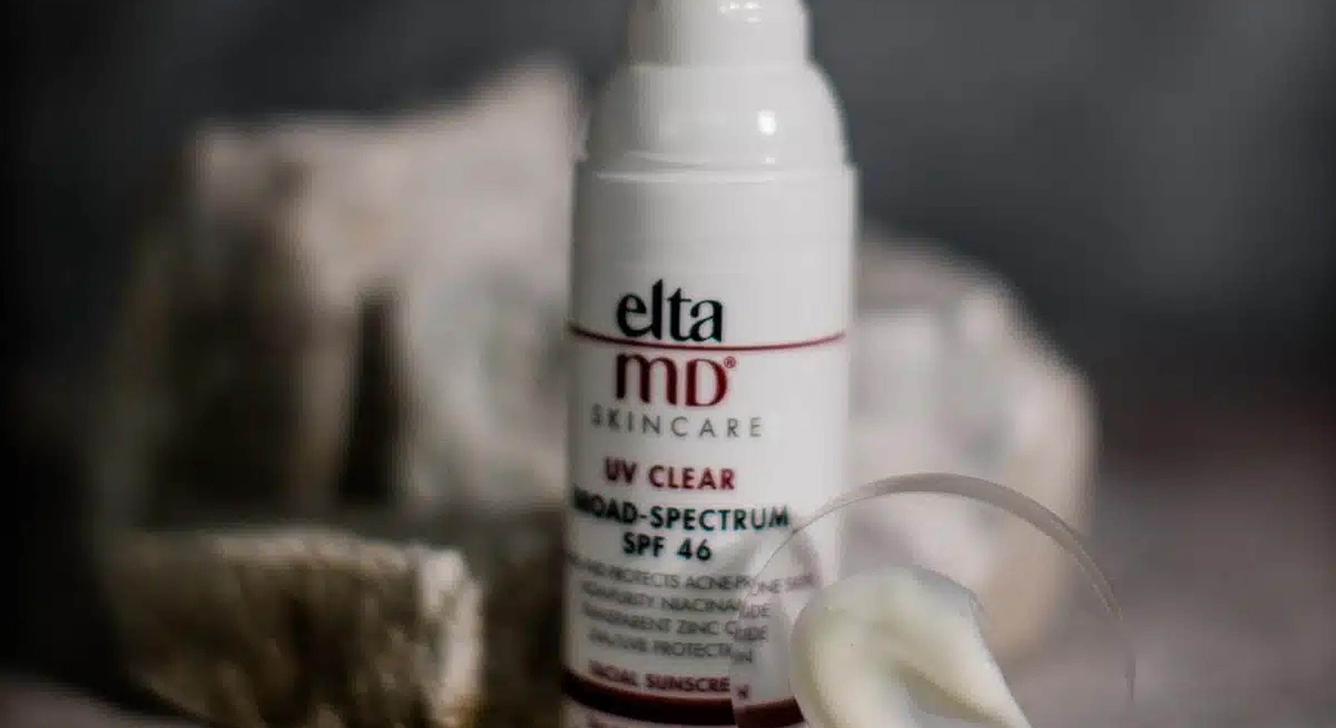 Elta MD UV Clear broad-spectrum sunscreen bottle